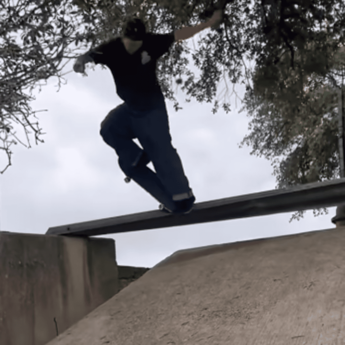 Texas Takeover: Dylan Jaeb And Giovanni Vianna Casually Conquer The Lone  Star Streets - TransWorld SKATEboarding Magazine