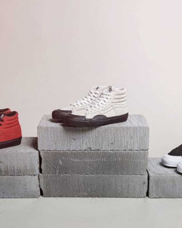 Supreme x Vans 2020: Release Info, First Look & More – Footwear News